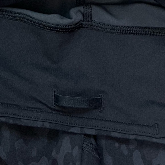 Lululemon Pace Rival Crop *22" Formation Camo Deep Coal Multi / Black - Picture 4 of 7